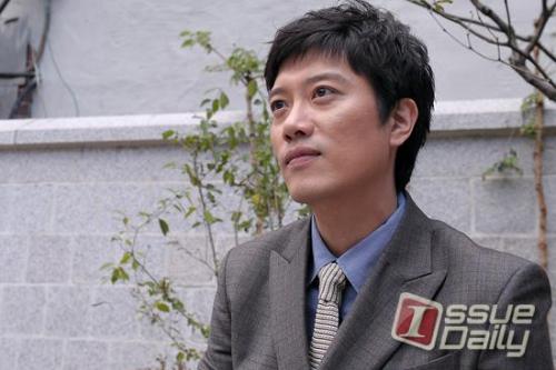 박희순 영화배우, 연극배우 / ‘의뢰인’ 박희순, 오기로 시작했지만 이제는 당당하다 (인터뷰①)