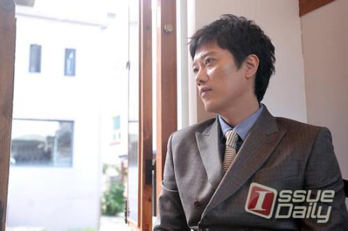 박희순 영화배우, 연극배우 / ‘의뢰인’ 박희순, 오기로 시작했지만 이제는 당당하다 (인터뷰①)
