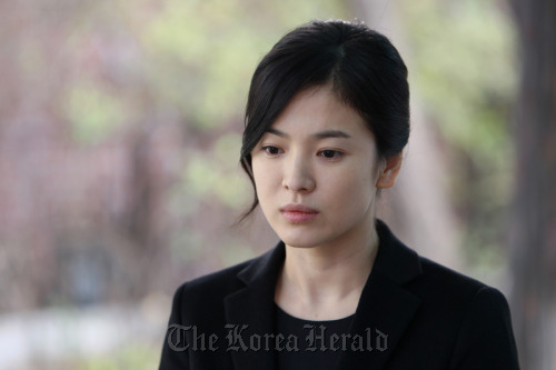 송혜교 탤런트, 영화배우 / a reason to live / (MOVIES) Box Office