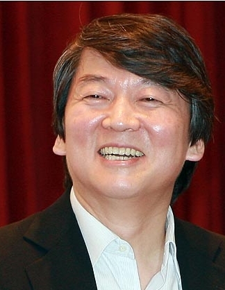 안철수 기업인, 교수 서울대학교 융합과학기술대학원 (원장), 안철수연구소 (이사회의장, CLO), 노리타운스튜디오 (의장) / 재송/5면)박원순 ‘SOS’에 안철수 사람들 움직일까…박근혜는 ‘덤터기 선거’ 우려