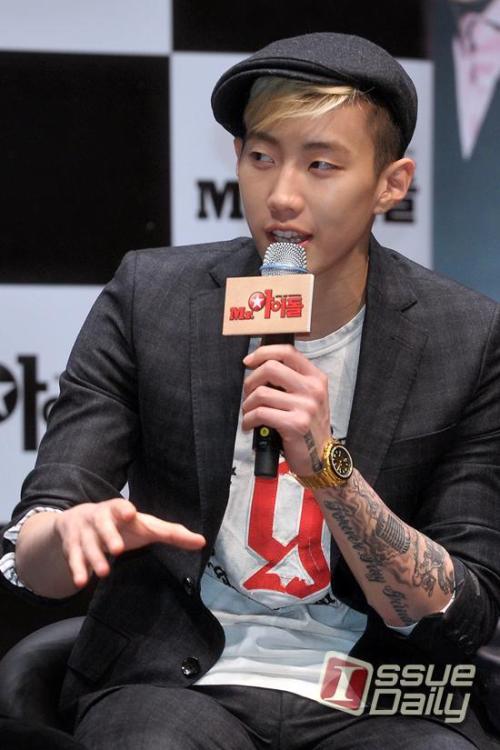 재범 (박재범