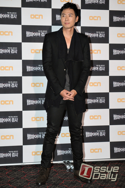 <포토뉴스> '뱀파이어 검사' 연정훈 - 헤럴드경제