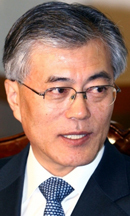 문재인 사회기관단체인, 전 정무직공무원 사람사는세상 노무현재단 (이사장) / 문재인, 오늘 대전서 ‘북콘서트’ 재개