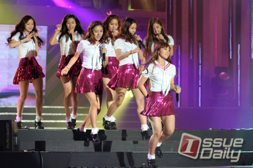 에이핑크 (A pink) 가수 / SJW_4535 / ‘요정돌’ 에이핑크, 상큼+발랄 7色 매력에 2만 팬 ‘열광’(한류드림콘서트)