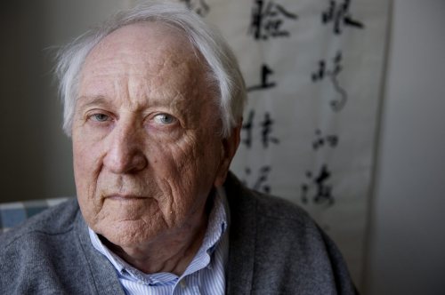 Swedish poet Tomas Transtromer (AP-Yonhap News)