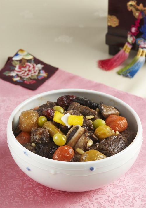Soe-galbijjim (Institute of Traditional Korean Food)