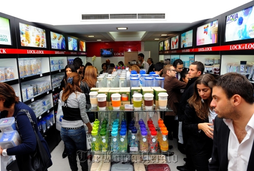 Customers look around a Lock&Lock store in Lebanon.  Lock&Lock