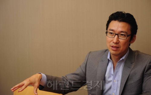오준석 워너브라더스 수석부사장. 박해묵 기자/mook@heraldm.com\r\n오준석 워너브라더스 수석부사장. 박해묵 기자/mook@heraldm.com