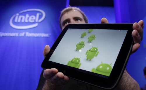 <YONHAP PHOTO-0291> This Sept. 13, 2011 photo, shows a Google Android tablet running on a Medfield Intel chip, during the keynote address at the Intel Developer Forum, in San Francisco. Intel Corp., releases quarterly financial results Tuesday, Oct. 18, 2011, after the market close. (AP Photo/Paul Sakuma)/2011-10-19 05:35:35/ <저작권자 ⓒ 1980-2011 ㈜연합뉴스. 무단 전재 재배포 금지.>\r\nA Google Android tablet running on a Medfield Intel chip, during the keynote address at the Intel Developer Forum in San Francisco.  AP-Yonhap News