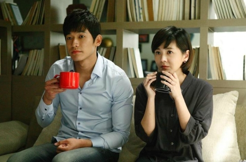 ‘사물의 비밀’은 개봉 전부터 많은 영화제로부터 러브콜을 받은 작품이다. 지난 6월 모스크바국제영화제 경쟁부문에 한국 영화로는 유일하게 초청돼 평단과 언론, 관객들의 호평을 이끌어냈다