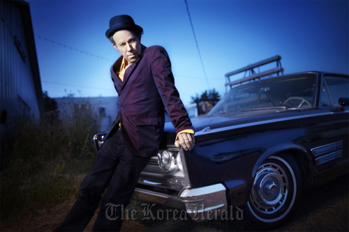 Tom Waits. Jesse Dylan