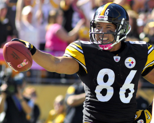 <YONHAP PHOTO-0622> Pittsburgh Steelers Hines Ward celebrates his touchdown in the second quarter against the Tennessee Titans at Heinz Field in Pittsburgh, Pennsylvania on October 9, 2011. UPI/Archie Carpenter/2011-10-10 06:15:49/ <저작권자 ⓒ 1980-2011 ㈜연합뉴스. 무단 전재 재배포 금지.>
Pittsburgh Steelers wide receiver Hines Ward  UPI-Yonhap News