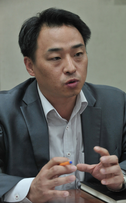 동양자산운용<br />안창남 전략투자본부 본부장.<br />정희조 기자/checho@heraldm.com 111004