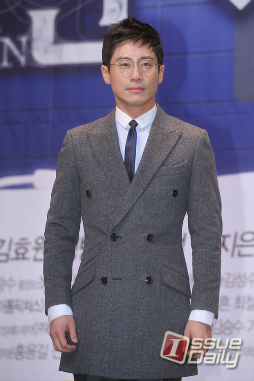 신하균 영화배우