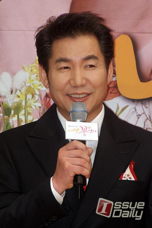 박상원 탤런트, 문화기관단체인 출생1959년 4월 5일 (대구광역시)소속경남영상위원회 (위원장)