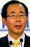 김성곤 국회의원 출생 1952년 11월 6일 소속 민주당 (국회의원)