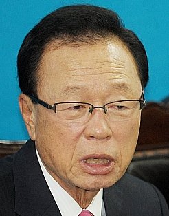 박희태 국회의원, 정당인 출생 1938년 8월 9일 (경상남도 남해)소속 국회 (의장)