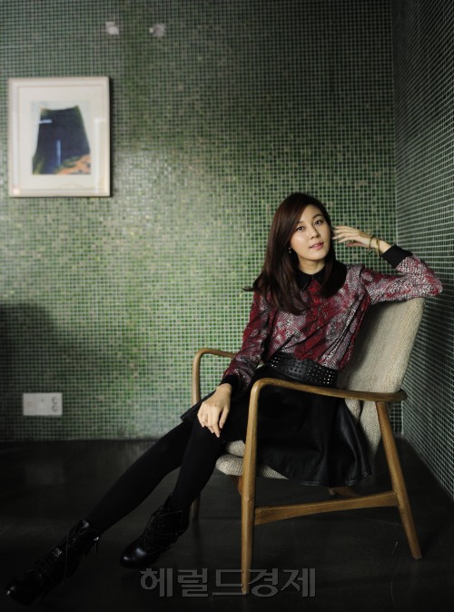 영화배우 김하늘. 박해묵 기자/mook@heraldm.com\r\n영화배우 김하늘. 박해묵 기자/mook@heraldm.com\r\n영화배우 김하늘. 박해묵 기자/mook@heraldm.com