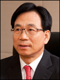 권진봉 공기업인, 전 행정공무원 출생 1953년 6월 25일 소속 한국감정원 (원장)