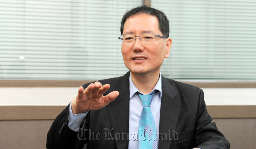 이민화 한국디지털병원 협동조합장 인터뷰./ 안훈기자 rosedale@ 2011.11.14
Lee Min-hwa  The Korea Herald