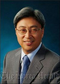 Rhee In-yong