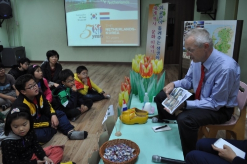 폴 멘크펠트 (Paul Menkveld) 외국공무원 소속 주한 네덜란드 대사관 (대사)