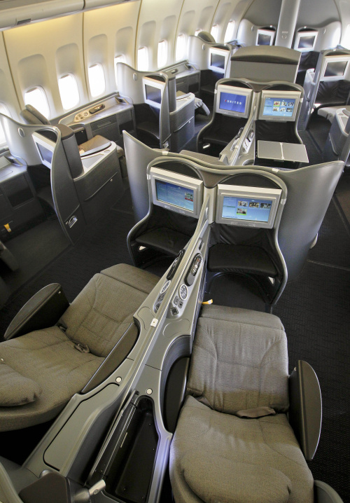 The new first class interior section of a United Airlines 747 plane
at San Francisco International Airport. (AP-Yonhap News)