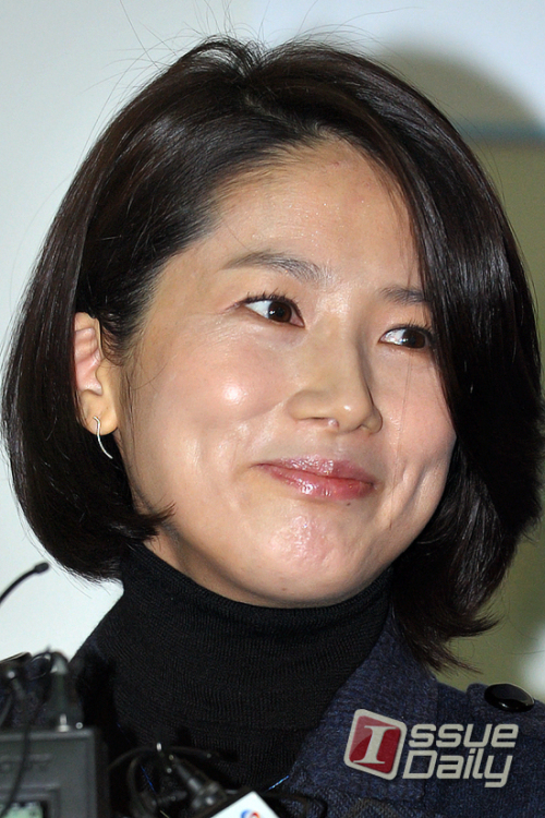 심은하 전 영화배우