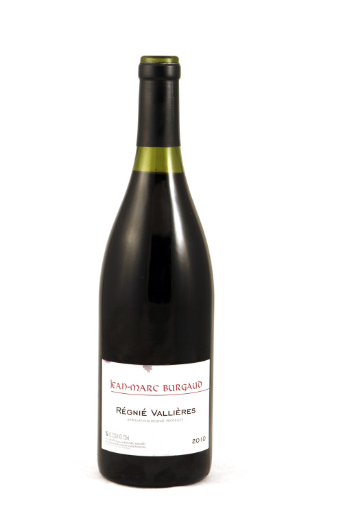 2010 Jean-Marc Burgaud Regnie “Vallieres” could be a contender for turkey day but would pair beautifully with any roast bird or pork roast. Bring it on for meatballs or for a light supper of soup
and cheese. (Kirk McKoy/Los Angeles Times/MCT)