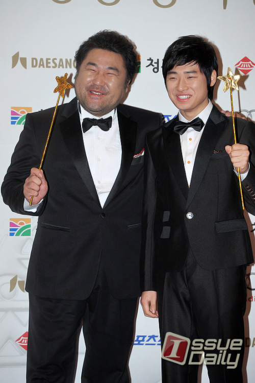 고창석(좌) 이다윗(우)
