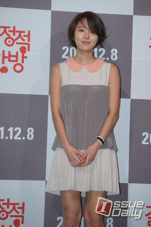 윤진서 배우