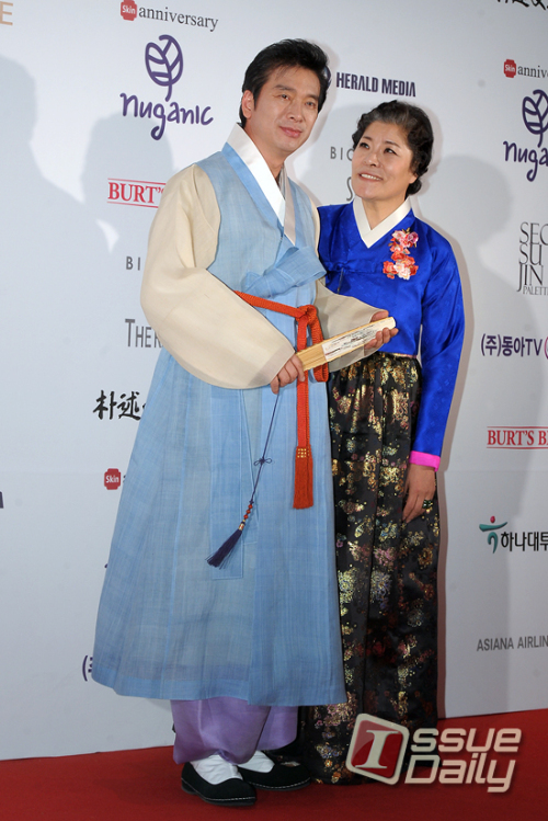 김형일 배우