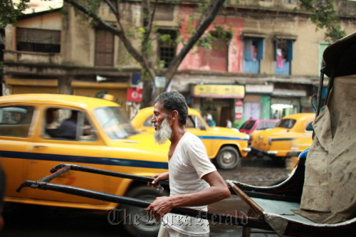 A scene from Lee Seong-gyou’s upcoming documentary, “My Barefoot Friend: The Story of Shallim and his Old Rickshaw.”  KINO Eye DMC.