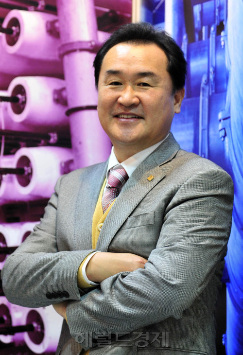 김수일 에이제이에스 회장