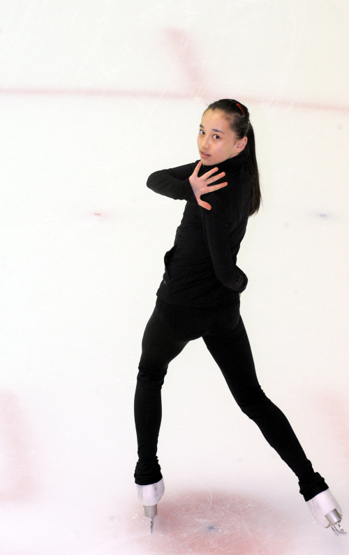 Junior ice dancer Claudia Mueller (Ahn Hoon/The Korea Herald)