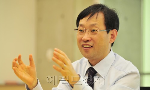 김상헌 NHN대표이사<br />김명섭 기자 msiron@\r\n김상헌 NHN대표이사\r\n김명섭 기자 msiron@\r\n김상헌 NHN대표이사\r\n김명섭 기자 msiron@