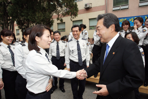 맹형규 행정안전부 장관