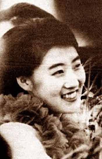 김정일 사망 / 김정일의 여성편력... 알려진 부인만 5명