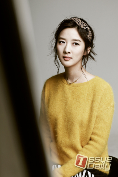 이청아, 영화배우/ “크리스마스, 1월 1일도 같이 있고 싶은데...어떡하죠?”