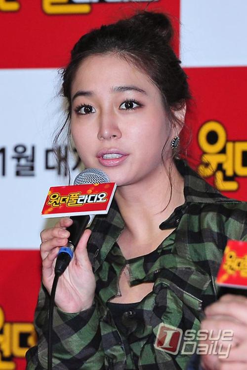 이민정, 탤런트/영화 ‘원더풀 라디오’ 이민정 “욕과 막말? 캐릭터를 표현하기 위한 것”