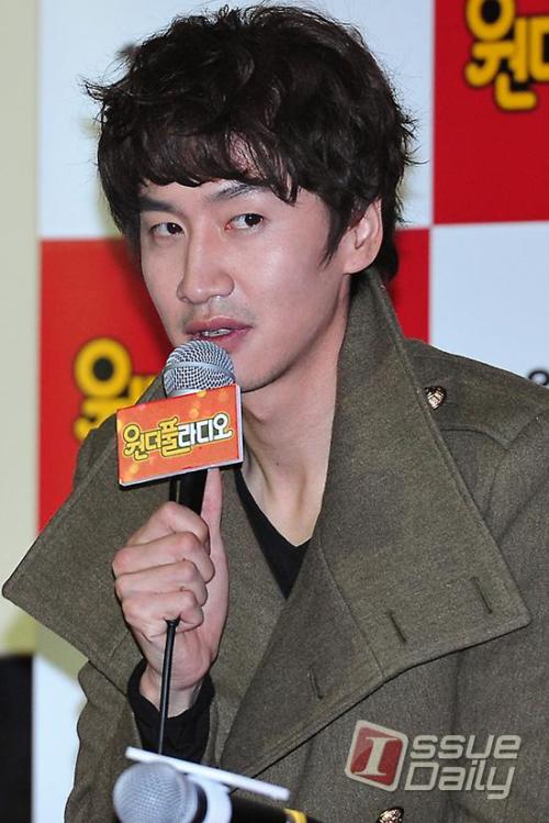 이광수, 탤런트/ 영화‘원더풀 라디오’ 이광수 “‘맞는 신? 이민정 덕분에 금방 끝났다”