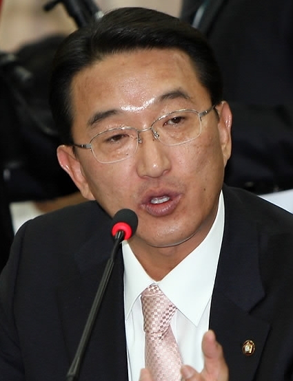 현기환, 한나라당 (국회의원)/19대 총선 불출마 선언한 친박 현기환 의원