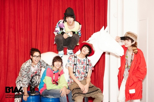 B1A4(비원에이포), 가수(진영, 바로, 산들, 신우, 공찬)/B1A4, 산타의 양말 기부 전 멤버 동참 ‘훈훈’