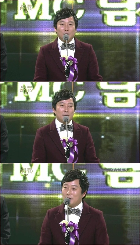 이수근, 개그맨, MC/ [2011 KBS 연예대상]이수근 “강호동에게 영광을 바친다” 최우수상 영예