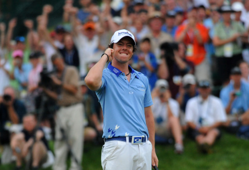 <YONHAP PHOTO-1485> Northern Ireland's Rory McIlroy smiles and jubilates after making his final putt and winning the 2011 U.S. Open golf championship at Congressional Country Club in Bethesda, Maryland on June 19, 2011. McIlroy set a record in winning with a 16-under-par score. UPI/Pat Benic/2011-12-14 14:47:11/ <저작권자 ⓒ 1980-2011 ㈜연합뉴스. 무단 전재 재배포 금지.>
Northern Ireland’s Rory McIlroy is one of golf’s cleanest hitters.  UPI-Yonhap News