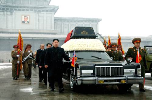 김정일 사망/ North Korea begins memorial for Kim Jong-il