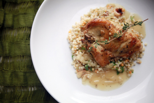 Slow cooker garlic chicken with Israeli cous cous (Detroit Free Press/MCT)
