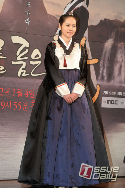한가인(김현주), 탤런트, 영화배우/ 드라마/MBC 해를 품은 달/ 한가인, 단아한 자태!