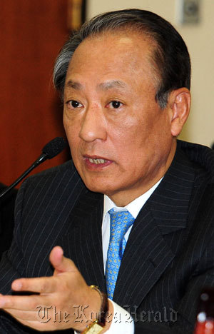 김승유, 하나금융지주(대표이사 회장), 휴면예금관리재단 (이사장)/