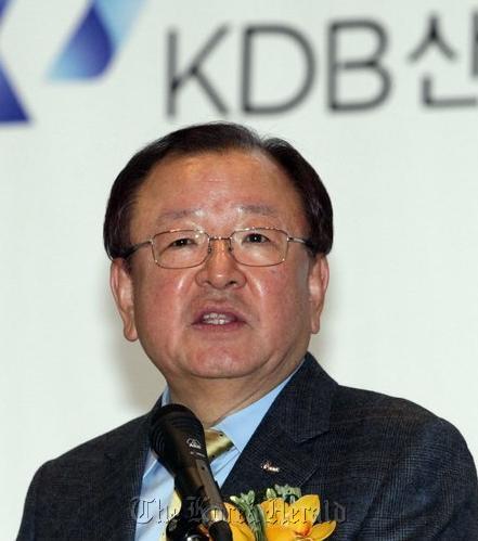 강만수, 산은금융그룹 (회장), 한국산업은행 (은행장)/